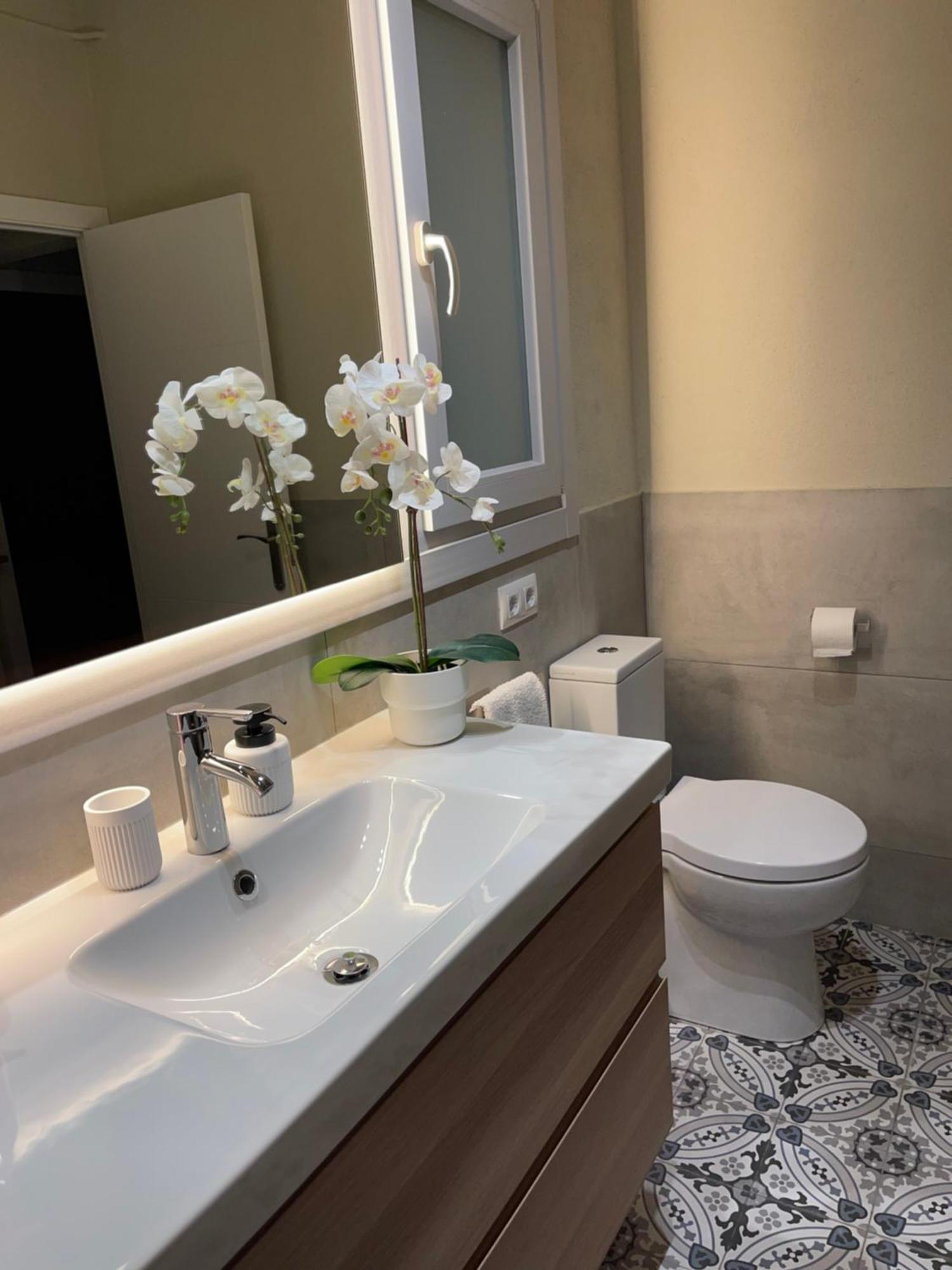 Cal Querol 1 - Centre Apartment ปุจเซร์ดา ภายนอก รูปภาพ